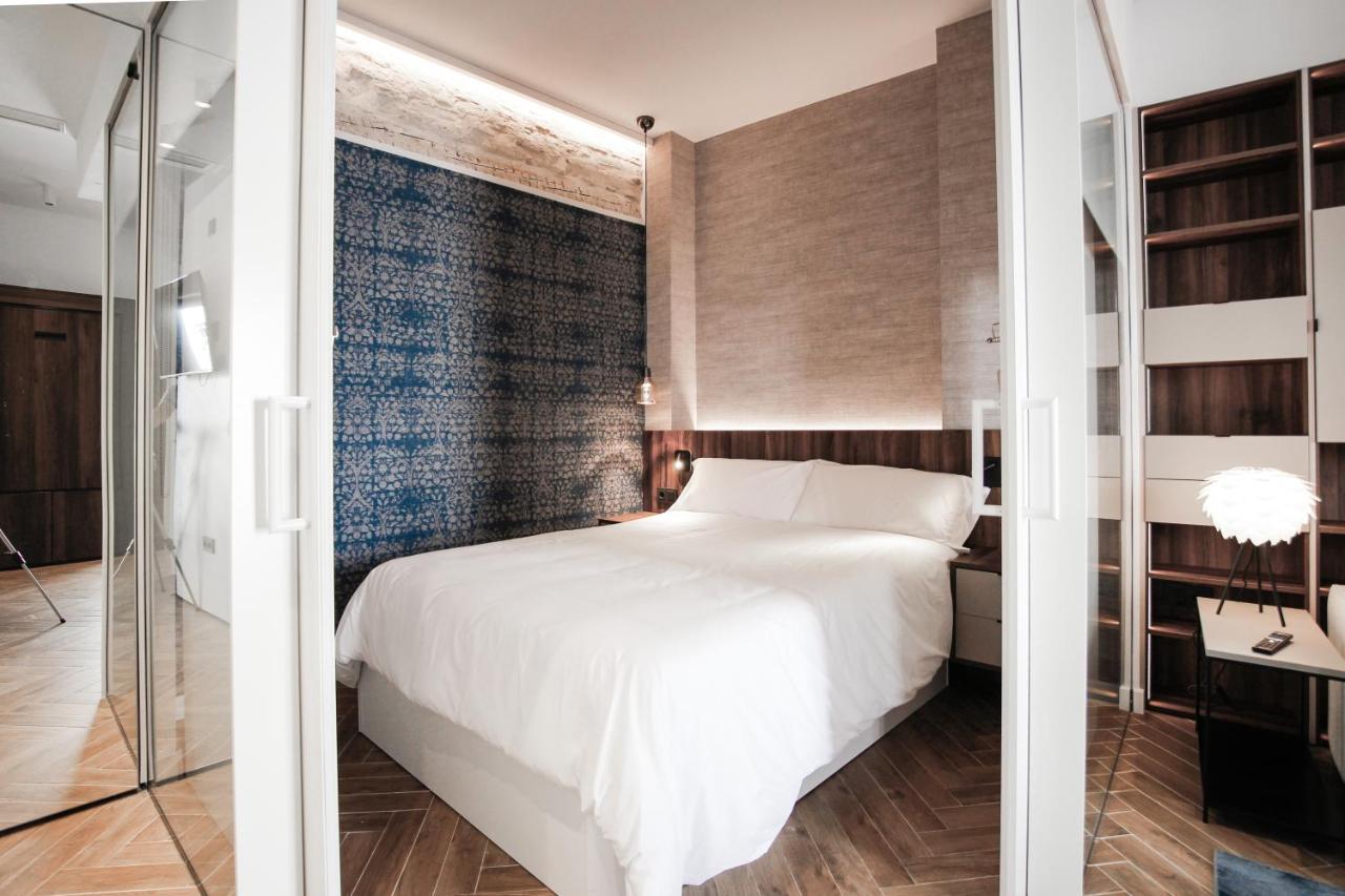 Alohamundi Cabo Noval Apartment Sevilla Bagian luar foto