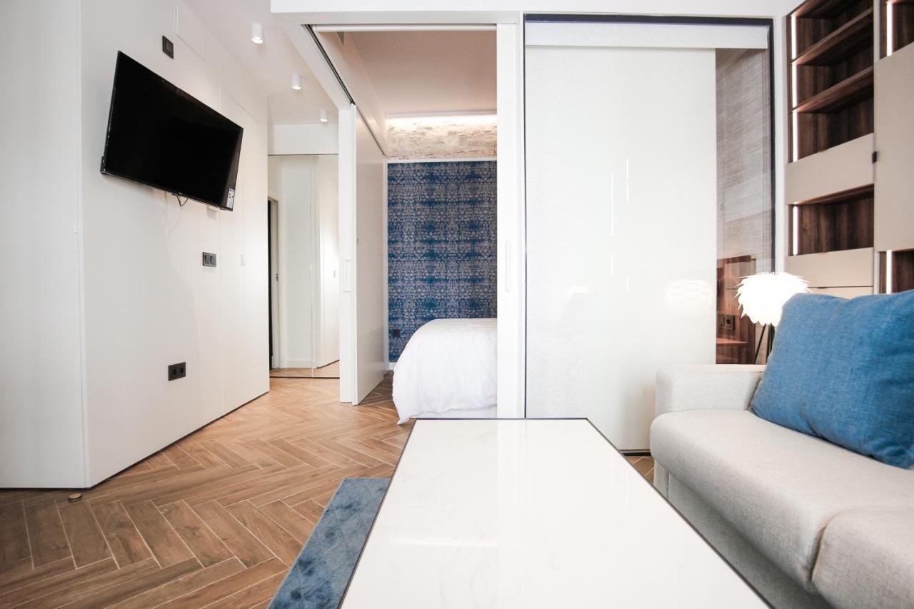 Alohamundi Cabo Noval Apartment Sevilla Bagian luar foto