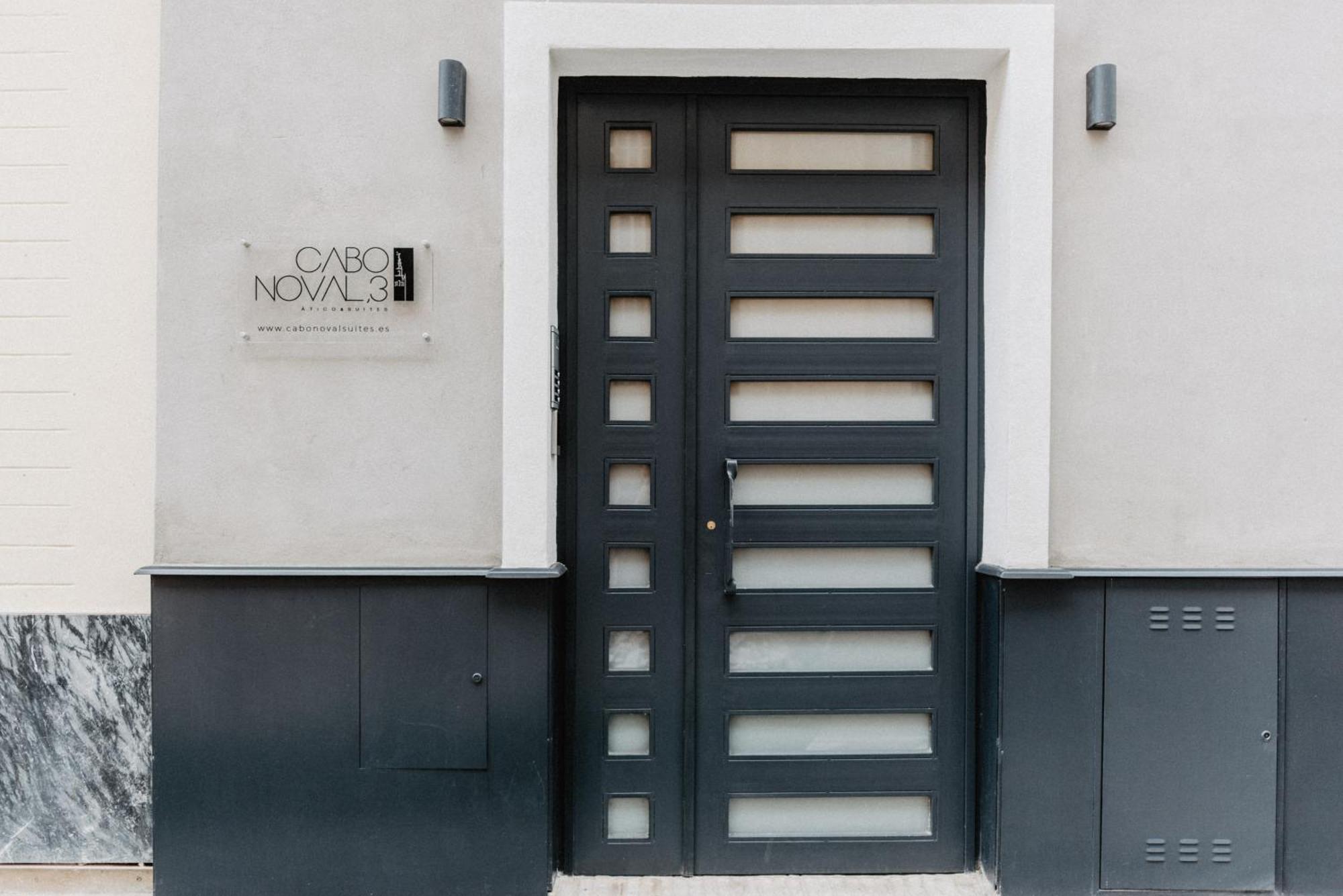 Alohamundi Cabo Noval Apartment Sevilla Bagian luar foto
